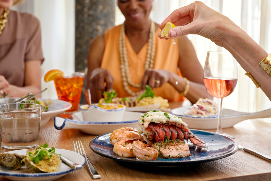 RCI Hooked Seafood - High Resolution 1.jpg